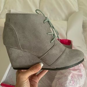 Dream Paris wedge boots brand new